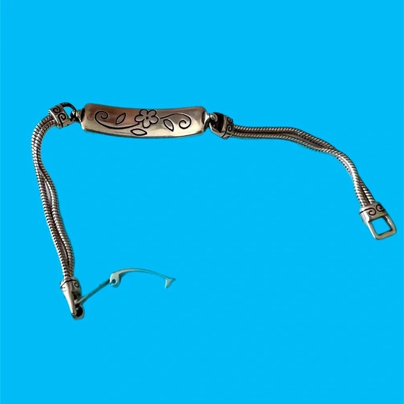 Brighton Bracelet "You make my heart sing" engraved Two Toned bracelet - Picture 2 of 4